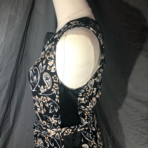 Ann Taylor Black and Cream Floral Dress - Picture 4 of 15